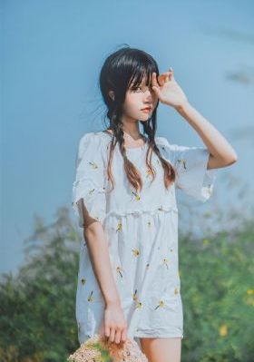 裙子下边是野兽_成人在线观看免费